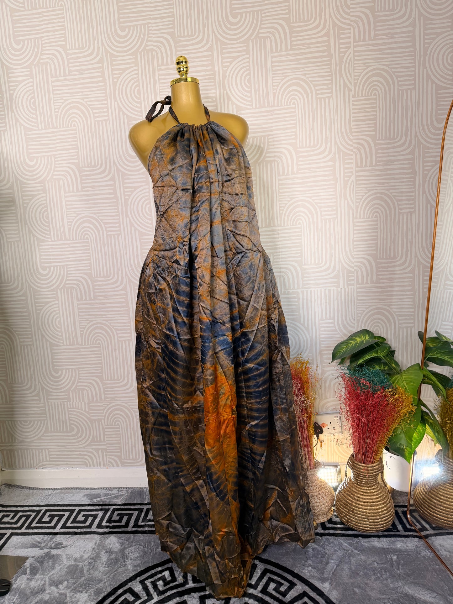 ADIRE BACKLESS