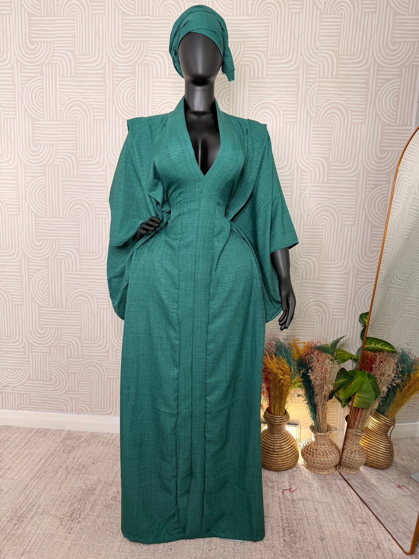 AISHA KAFTAN