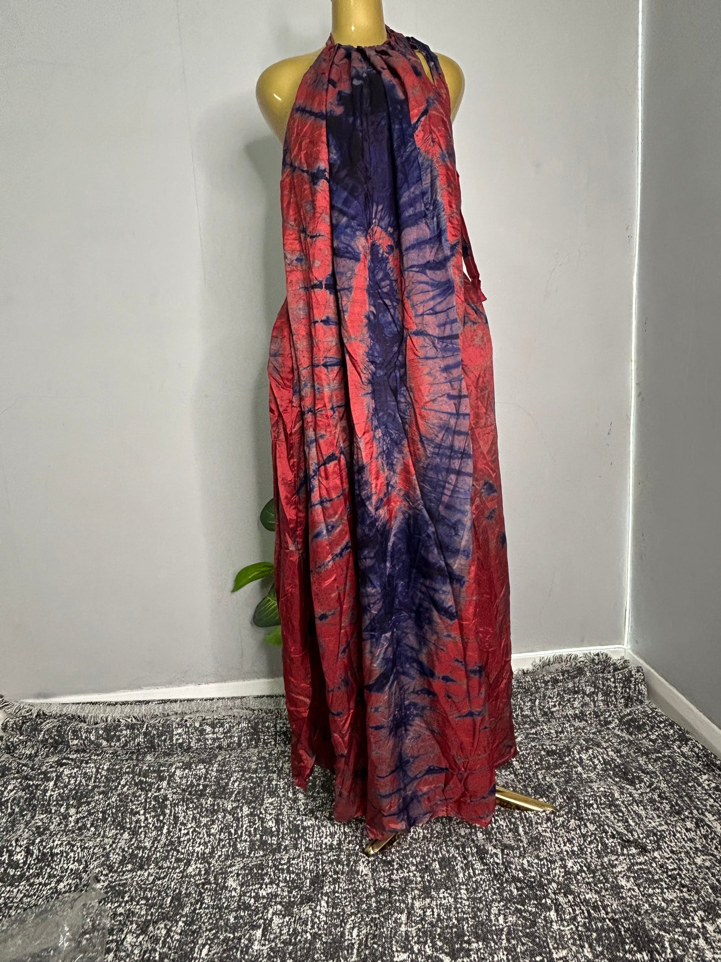 ADIRE BACKLESS