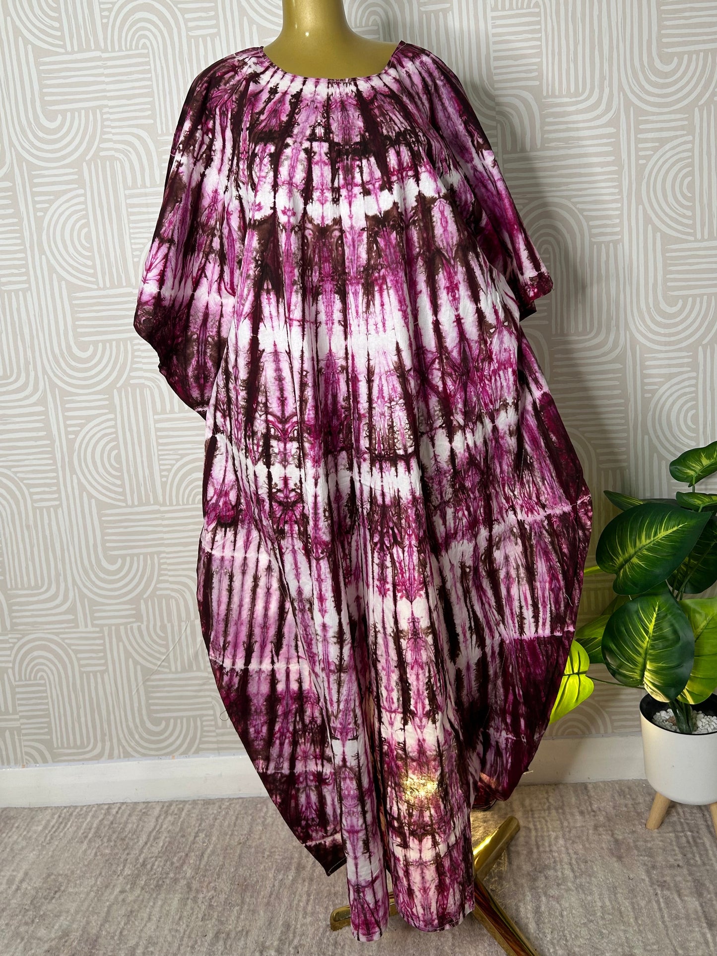 BOUBOU MAKEBA 
(boubou Dior)