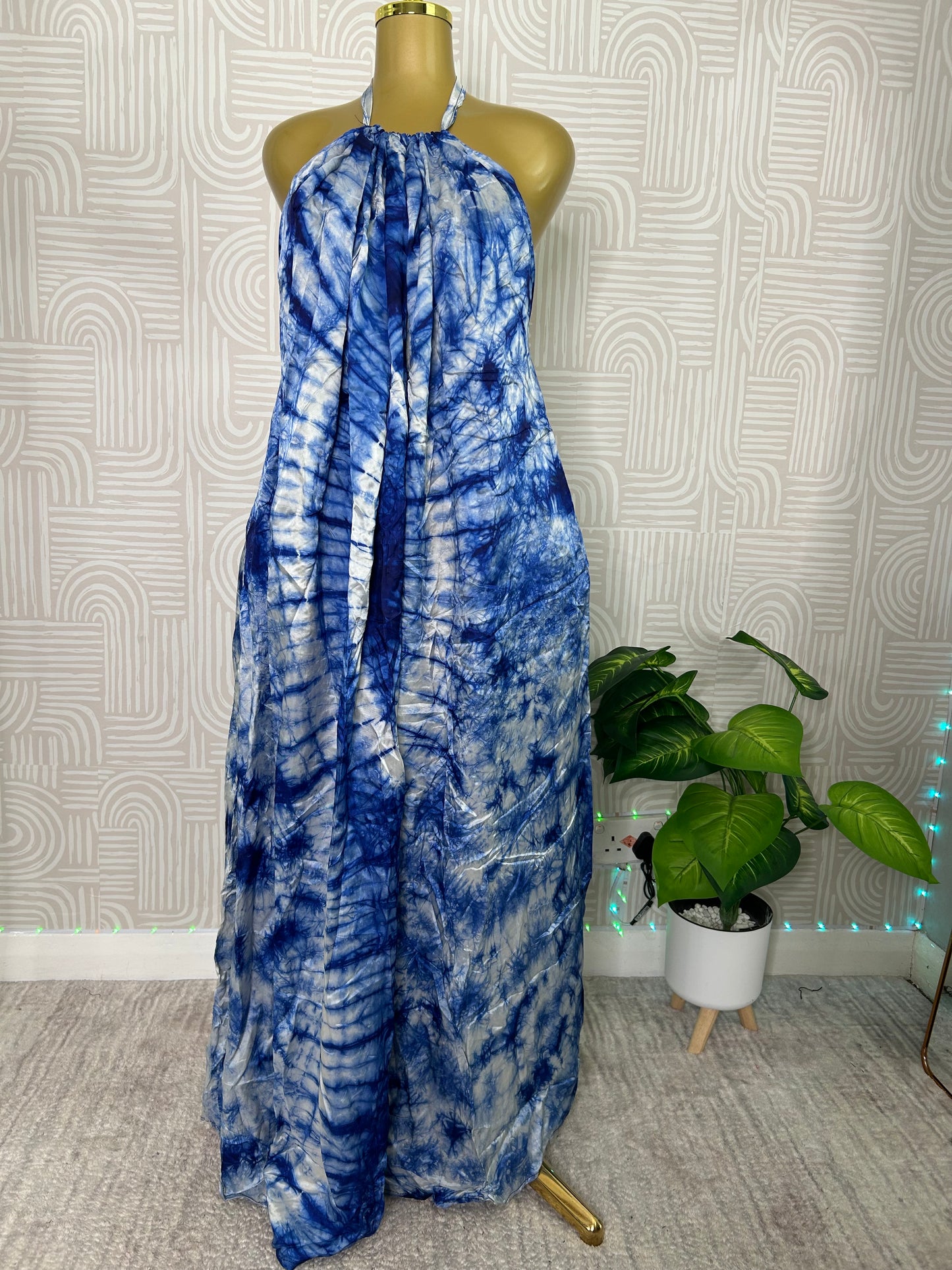 ADIRE BACKLESS