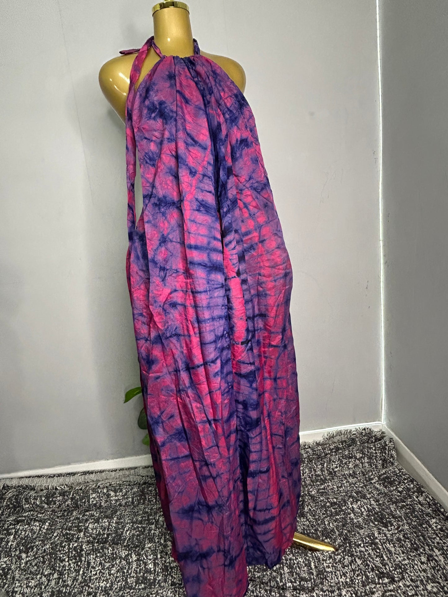 ADIRE BACKLESS