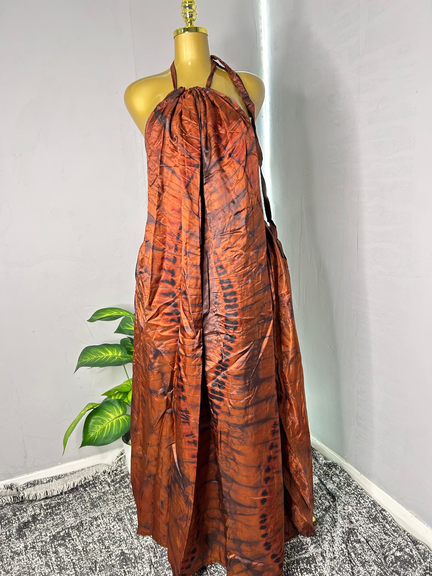ADIRE BACKLESS