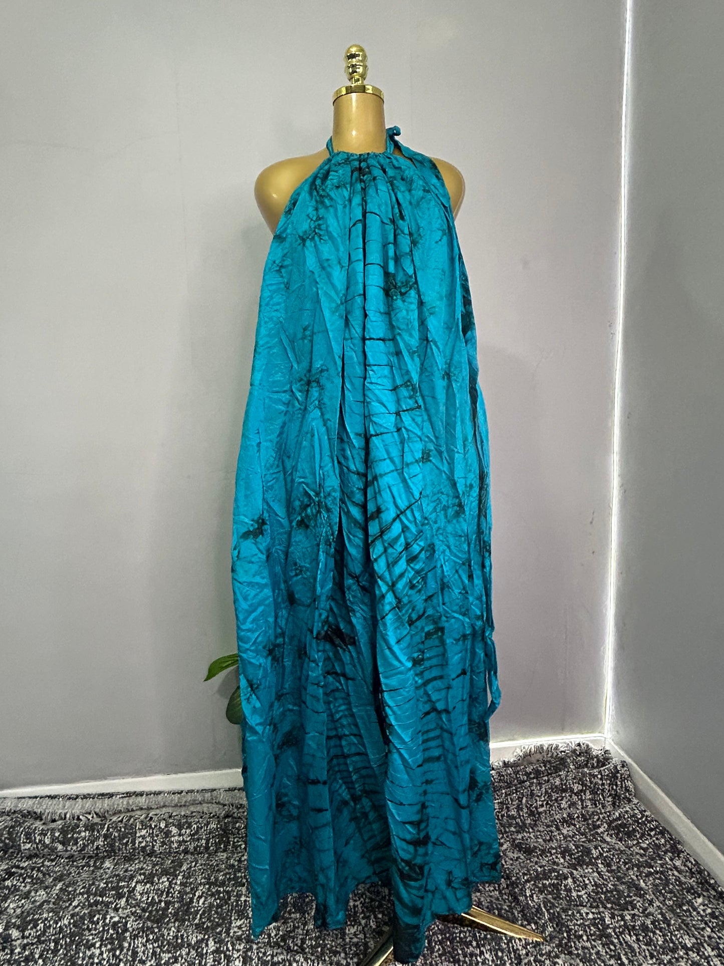 ADIRE BACKLESS