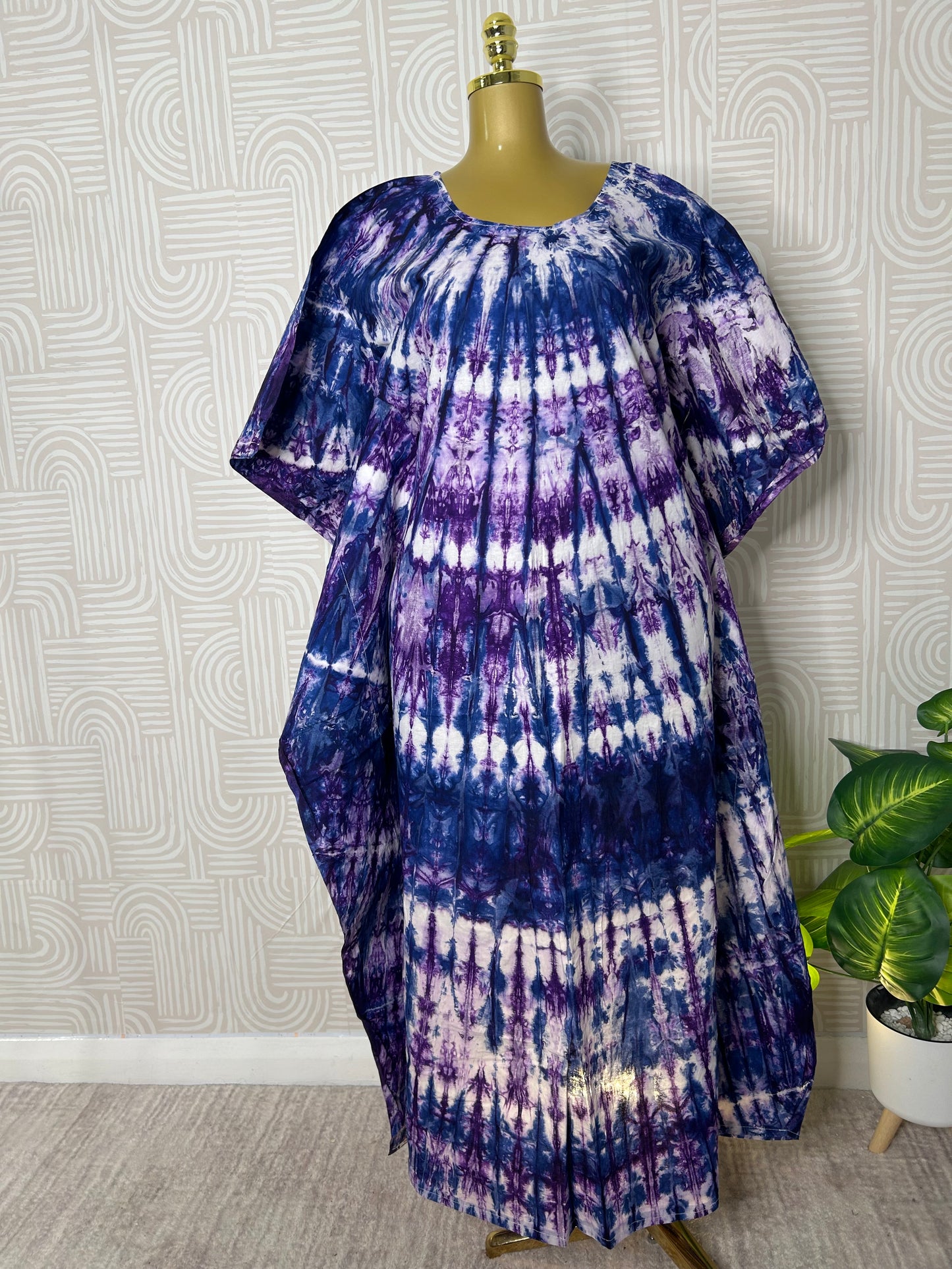 BOUBOU MAKEBA 
(boubou Dior)